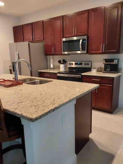 Home Sweet Home Port St. Lucie المظهر الخارجي الصورة